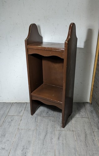 Comodino vintage rustico